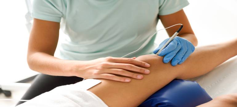 knee-replacemnet surgery (1)