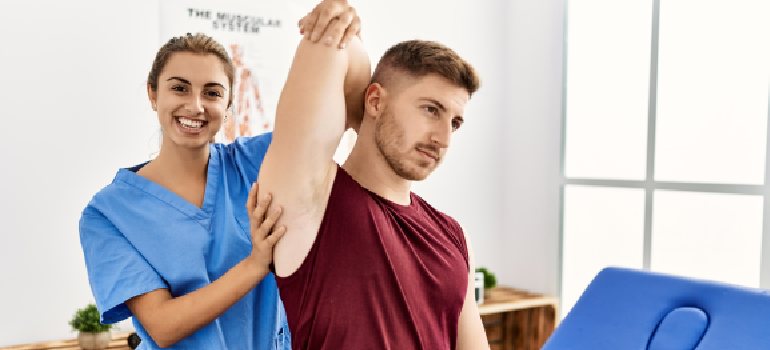 PhysiotherapyA ComprehensiveApproach