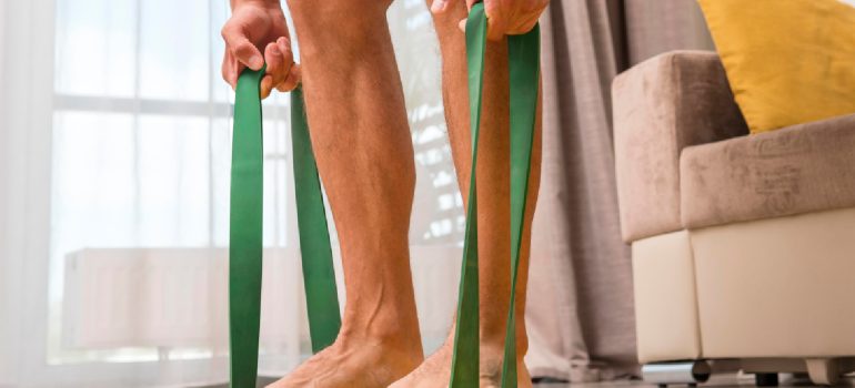 diagram-of-the-human-kinetic-chain-showing-how-foot-pronation-affects-the-spine