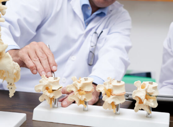 diagram-showing-a-healthy-vertebra-versus-a-wedge-shaped-compression-fracture-caused-by-osteoporosis