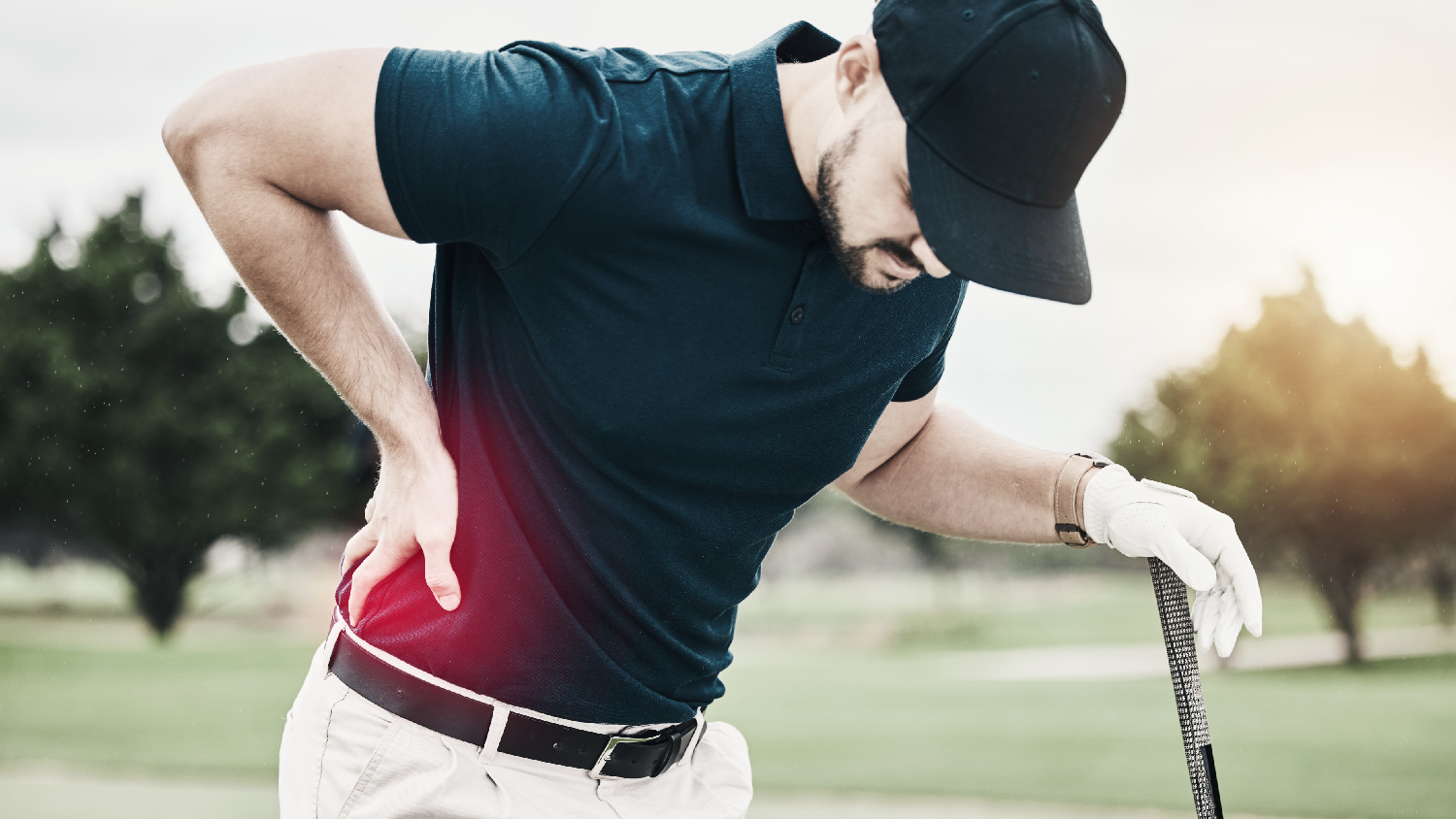biomechanical-diagram-showing-correct-hip-rotation-versus-destructive-lumbar-twisting-during-a-golf-follow-through